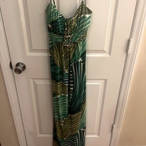 Bisou Bisou Green Leaf Maxi Dress